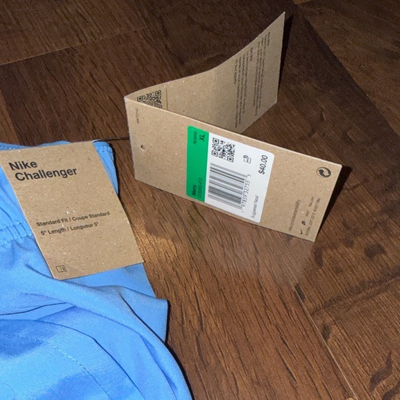 NWT Nike Challenger Men’s Sky Blue Sports Shorts (size XL) - Picture 4 of 6